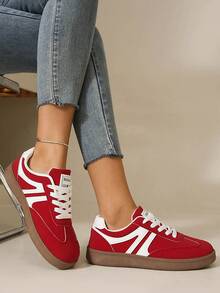 Women's Casual Flat Outdoor Versatile Sneakers, Simple Low-Top Shoes - Red - View 4