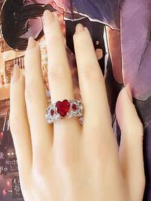 一套时尚锌合金心形情侣戒指，男士不锈钢订婚结婚珠宝礼物，适合情侣，耐用时尚的珠宝配饰，适合求婚和婚礼，完美搭配情人节情侣戒指 - 彩色 - 查看 15