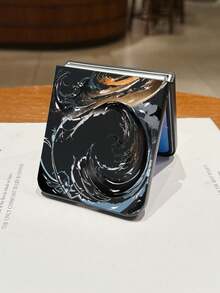 1pc Fashionable And Simple Skin Feel PC Material Cute Water Ripple Element Folding Phone Case, Can Protect And Prevent Falling: SamsungGalaxy Zflip 3/Zflip 4/Zflip 5/Zflip 6/Zflip 7/ Razr 50 Ultra/ Razr 60 Ultra/ Razr 60/ Razr 50/Galaxy Z Flip7 FE - Black - View 12