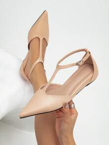 French Elegant Mid-Heel Casual Fashion Mary Jane Pointed Toe Retro Shoes - Apricot - View 1