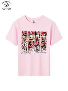 Valentine's Day Themed Short-Sleeved T-Shirt For Girls Aged 4-12. Disney Co-Branded Mickey, Minnie, And Donald Duck Cartoon Print Top, Pink And Red Heart Graffiti Style Round Neck Pure Cotton T-Shirt, Skin-Friendly And Breathable Pink Casual Base Layer. It Can Be Easily Paired With Denim Shorts, Overalls, Pleated Skirts, Sports Skirts, Princess Skirts, And Many Other Bottoms. Suitable For Various Occasions Such As Disneyland Visits, School Days, Valentine's Day Parties, Family Outdoor Trips, Matching Outfits With Friends, Weekend Shopping, Picnics, Etc. The Soft, Skin-Friendly, And Breathable Fabric Combines Comfort And Cuteness, Making It An Essential Top For Girls In Spring And Summer To Create A Festive Feel And Versatile Everyday Style. - 粉色 - 查看 3