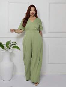 Women's Plus Size Plain Long Jumpsuit, Wide Leg, Short Sleeve, V-Neck, Ruched Front, Comfortable - Verde Oliva - Ver 7