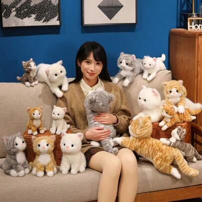 逼真猫咪毛绒玩具，短毛，坐卧姿势小猫玩偶，客厅卧室家居装饰，儿童生日礼物