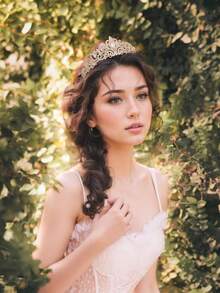 1件优雅女士金属皇冠，镶嵌水钻和玻璃石，复古奢华新娘头饰，精致新娘发饰，适合女性和女孩，适合日常佩戴、婚礼、晚宴、生日、演出和拍照等场合。 - 彩色 - 查看 5