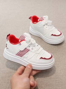 1 双 2026 新款儿童休闲运动鞋，白色鞋面，浅粉色点缀，格子布拼接设计 - 紅色 - 查看 5