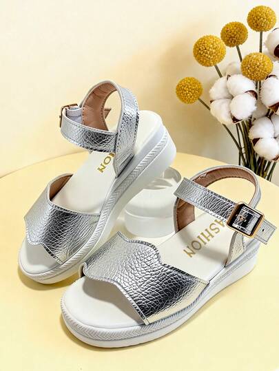 1 Pair Children's Thick-Soled Sandals, Girls' Fashion Wedge Sandals, Suitable For Summer Weddings, Parties, Vacations, Elegant Children Silver Sandals