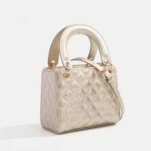 1个女童时尚亮片优雅手提包，高端单肩斜挎包，配有可调节肩带，可作母女包、手拿包、晚宴包、钱包、零钱包使用，适合日常、派对、旅行，是理想的礼物之选。 - 珠片手提包 - 查看 39