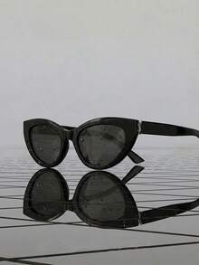 Yves Saint Laurent 1 Pair YSL Cat Eye Fashion Glasses, Suitable For Travel, Autumn Outfits, Campus Style, Driving, Photography, Parties, And Makes A Great Gift - Black - View 3