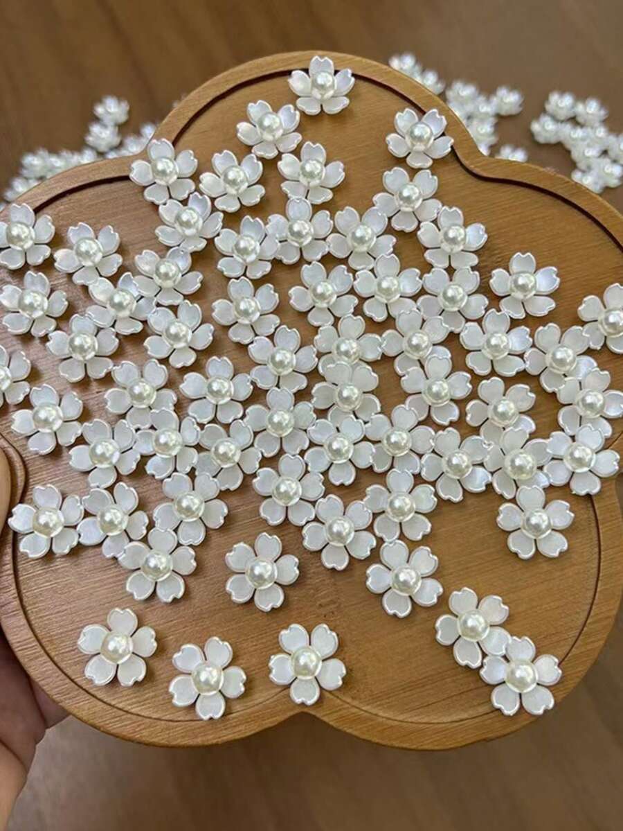 50pcs/Bag, 18mm 5-Petal Resin Crape Myrtle Flowers With Gold Base Claw Rhinestone, Pearls, For Clothing Decoration - Pearl White - View 1
