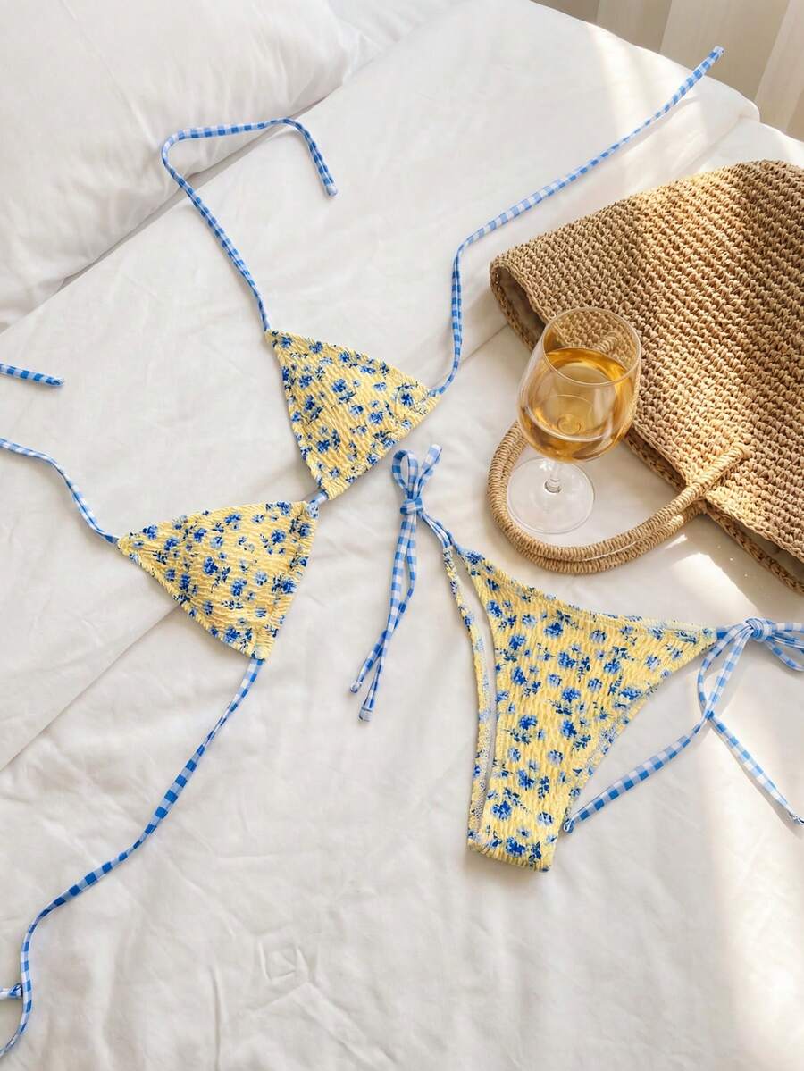 Swim Mod 新款女士夏季两件式比基尼套装 - 随机花卉褶皱印花，三角挂脖式，沙滩度假泳装 - 彩色 - 查看 1