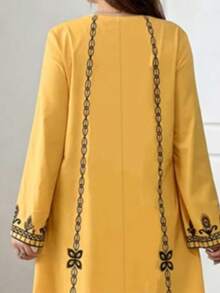 Plus Size V-Neck Printed Vintage Loose Plus Size Maxi Dress, Suitable For All Seasons Spring Elegant - Yellow - View 6