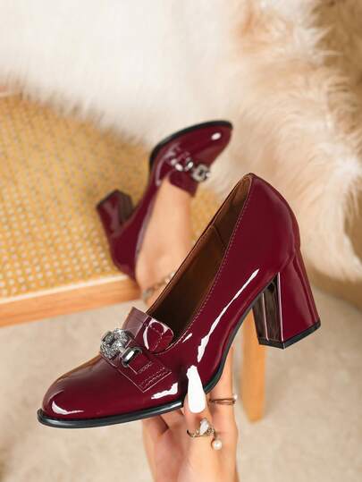Giày cao gót đế dày mũi tròn màu đỏ tía cỡ lớn, thoải mái, thích hợp cho các dịp trang trọng, công sở, đám cưới dành cho nữ.