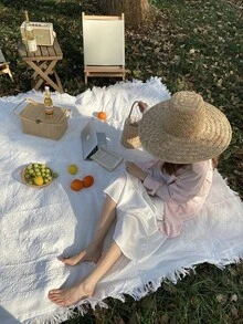 1 pezzo - Telo da picnic bianco multiuso, adatto per bancarelle, mercati notturni, tovaglie da spiaggia, sfondi fotografici per campeggio, tappetini per compleanni, ideale per erba, spiaggia e campeggio all'aperto; ottimo anche come copritavolo per mobili o copridivano in casa. - C - Visualizzare 2