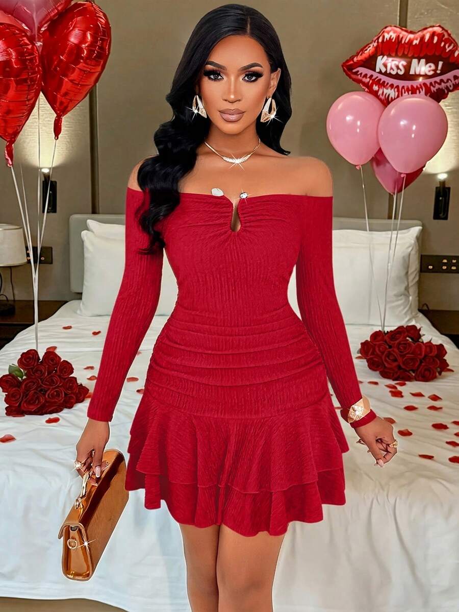 AIJ Amarilo 纯色性感露肩荷叶边长袖迷你连衣裙，饰有不对称金属纽扣，优雅休闲日常穿着，圣诞派对礼服，春夏女装 - 紅色 - 查看 1