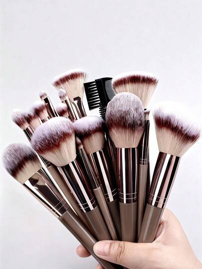 15 piezas Juego de brochas de maquillaje, suaves y esponjosas, brochas profesionales para base, polvos, sombras de ojos y mezcla, herramientas de belleza, regalo para principiantes, color marrón, brochas de maquillaje con fibras suaves, portátiles para viajes, vacaciones, playa, regalo del Día de San Valentín, Día de la Madre para mujeres y niñas