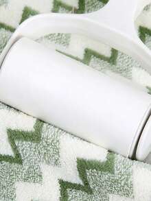 Coral Fleece Striped Simple Soft Absorbent Bath Towel/Hand Towel For Home Use Bathroom Decor - Green - View 5