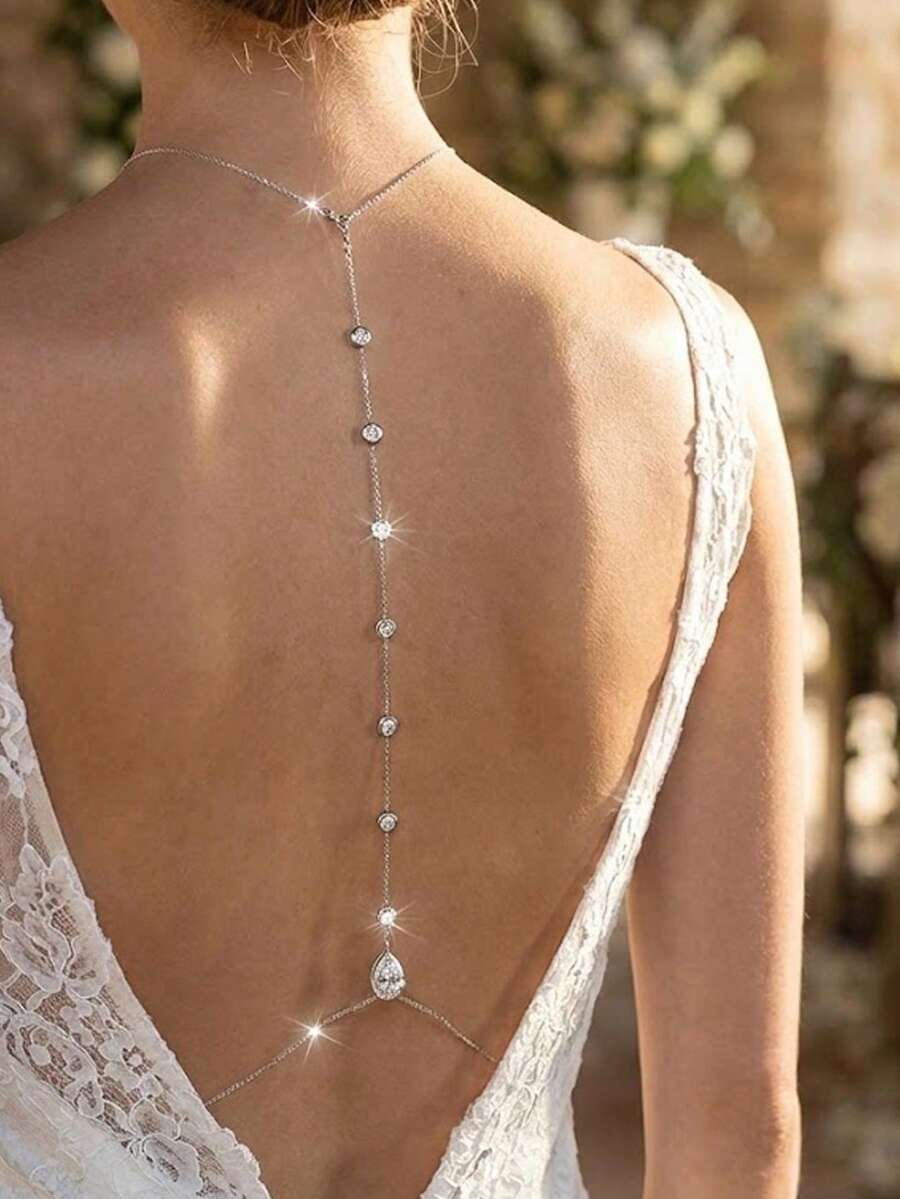 优雅银色水钻钻石形吊坠长项链，适合新娘搭配露背礼服，婚礼派对配饰