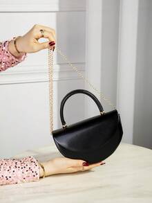 Elegant Women's Handbag, Minimalist Fashion Ladies Party Clutch, Chain Strap Chic Evening Bag, Lightweight Luxurious Design, Perfect For Party, Wedding, Prom Dress, Pairs Well With Holiday Party Dress, Evening Gown And Sequin Dress, Essential Wedding Accessory, Matches Perfectly With Graduation Dress, Prom Dress. - Black - View 4