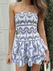 Vestido corto de verano de mujer con diseño de volantes de doble capa, estampado azul y blanco, y parches - Azul y blanco - Ver 6