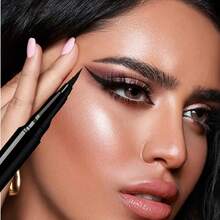 BLUETHIN 3支装黑色液体眼线笔 - 速干、防水、防汗，适合初学者，防止晕染，持久显色，是节日和送礼佳品。 - 彩色 - 查看 2