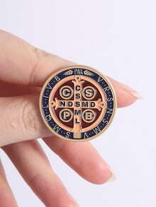 1/3pcs Catholic Faith Symbol Brooch, Zinc Alloy Enamel Material, Latin Prayer Text & Cross Icon Decor, Catholic Religious Theme Badge, Unisex Design, Religious Accessory Gift - Multicolor - View 8