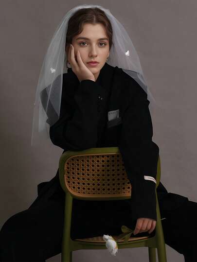 1pc Minimalist Short Bridal Veil With Heart Headpiece, Suitable For Ladies' Single Party, Valentine's Day Gift, Daily Photo Matching