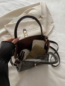 Bolso de cubo con patrón geométrico de lujo para mujer - Correa para el hombro ajustable, diseño de correa para la muñeca, elegante bolso de mano de color café, bolso bandolera para mujer, bolso retro, adecuado para ocasiones diarias/formales - Café - Ver 5