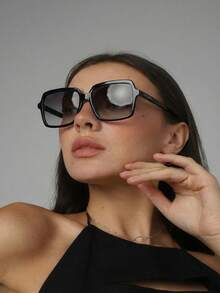 Yves Saint Laurent 时尚黑色复古方形眼镜，女士复古方形时尚眼镜，适合度假和日常佩戴 - 黑色 - 查看 3