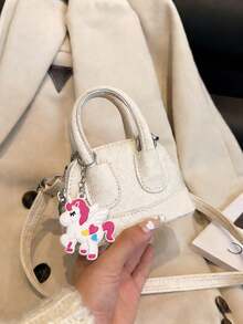 1 Paket Tas Mini Shell Fashion Baru 2025 untuk Anak Perempuan, Tas Selempang Kulit PU Warna Permen Lucu untuk Penggunaan Sehari-hari (Termasuk Gantungan Unicorn) - Tas tangan PU + liontin - View 3