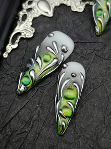 DIY Cute & Glamorous Baroque Y2K Western & American Cat Eye Shiny Fake Nails, Includes 10pcs Shiny Long Stiletto Handmade Acrylic Press-On Nails - Green - View 3