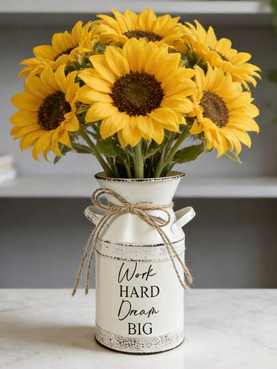 励志铁艺花瓶 | 将奋斗与浪漫融入日常用餐。铁质材质，防水防锈，易于日常保养。