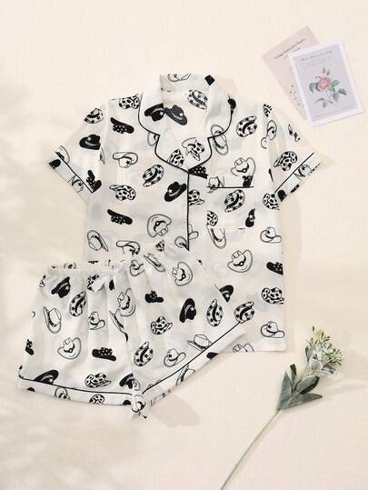 2件套女士牛仔帽印花V领纽扣短袖单排扣上衣和裤子睡衣套装，夏季睡衣套装，居家舒适。