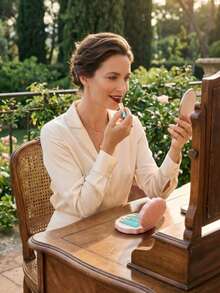 Gucci صندوق مجوهرات بطراز قديم ذو سعة متوسطة بلون وردي - صندوق تخزين للمجوهرات والمستحضرات التجميلية، صندوق منظم للمجوهرات بتصميم قديم مناسب للاستخدام اليومي وديكور طاولة الزينة، هدية أنيقة للنساء، مثالي لهدايا أعياد الميلاد والمناسبات - وردي - مشاهدة 2