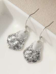Vintage Floral Carved Asymmetrical Pendant Earrings, Handmade Accessories Suitable For Women's Parties And Gatherings, Women's Surprise Gift - Antique Silver - View 5