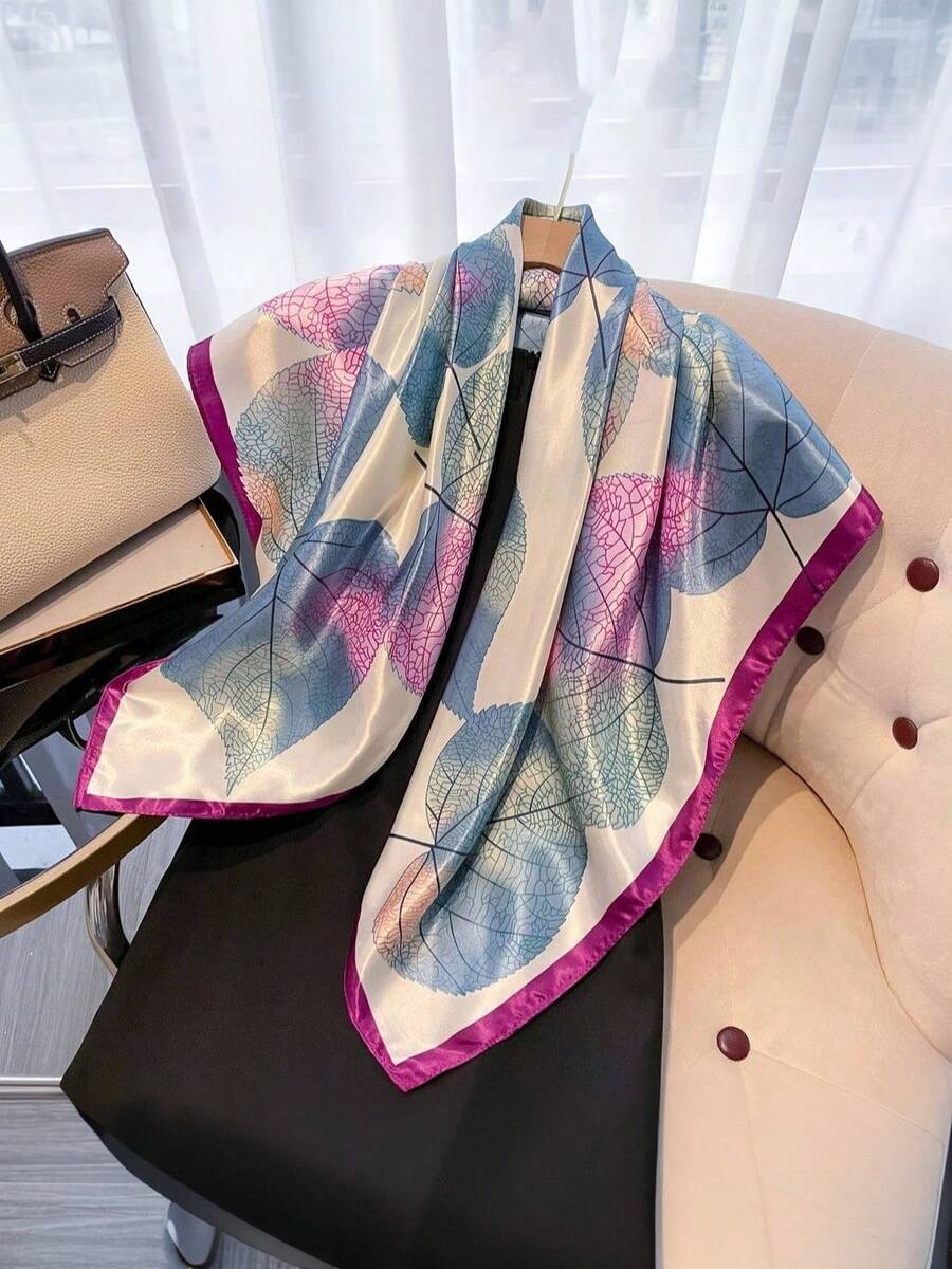 Elegant Women's Printed Satin Scarf 90x90 Large For Hair - L33/Rojo - Ver 1