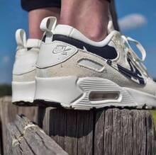 Nike Nuevos Tenis Casuales de Correr Estilo Air Max 90 Futura para Mujer - Caqui - Ver 2