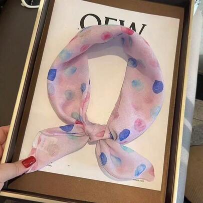 1条春夏新款多巴胺波点粉色围巾，女士多功能围巾，可作颈巾、头巾，轻盈配饰