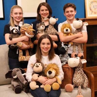 Juguetes de peluche realistas de animales del bosque con patas largas, león, tigre, elefante, jirafa, mapache, muñecos de peluche, regalo para niños, decoración de sala de estar, dormitorio, muñeco de peluche, regalo de actividad