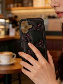 黑色软皮手机壳,适用于 16、17 Pro Max,韩版 Ins 风格花卉刺绣设计,兼容 17 Pro/16 Pro Max/16/16 Pro/16 Plus/15/15 Pro Max/15 Pro/15 Plus/11/12/13/14/14 Pro Max/14 Pro/13 Pro Max,奢华全包保护 - 黑色 - 查看 8