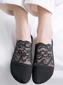 Summer Women Socks Breathable Lace Flower Invisible Socks Cool Thin Casual Low Cut Transparent Boat Socks - Multicolor - View 4