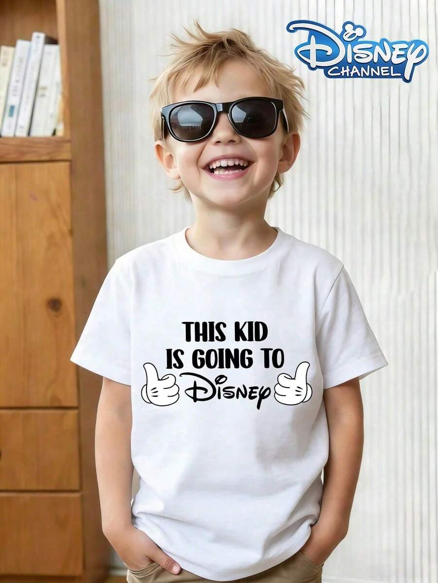This Child Is Going To See Disney! Text-Patterned Crew Neck Summer T-Shirt, Suitable For Boys And Girls To Wear For Holiday Parties, Dinners, Outdoor Activities, Trips, And As A Gift For Children Visiting Disneyland. - trắng - Xem 1