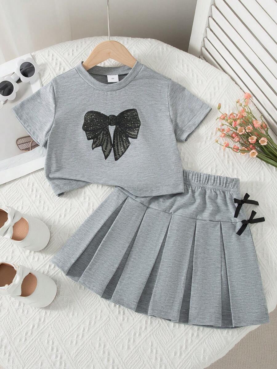 2件套女童休闲蝴蝶印花短袖上衣和百褶裙，带3D蝴蝶结设计，春夏款 - 灰色 - 查看 1