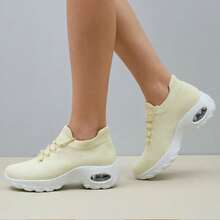 Giày thể thao nữ màu trắng và hồng, kiểu dáng slip-on, có đệm, giảm sốc, phù hợp cho chạy bộ, dạo chơi, khiêu vũ, cho con bú, giày đế xuồng. - Màu be - Xem 5