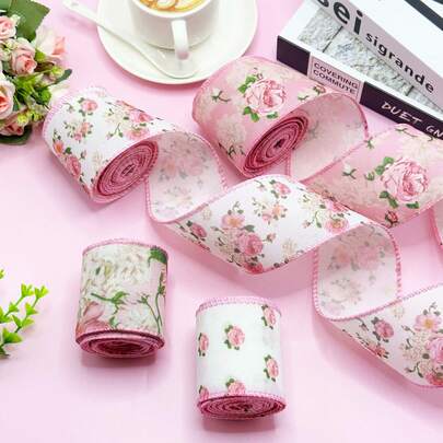 Bộ 4 cuộn ruy băng trang trí hoa màu hồng - rộng 2,5 inch, tổng chiều dài 20 yard - Ruy băng satin họa tiết hoa hồng cổ điển màu hồng và trắng, thích hợp cho thủ công, trang trí mùa xuân và hoa lá, quà tặng Ngày của Mẹ.