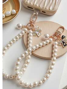 1pc Elegant Metallic Butterfly Embellished Phone Lanyard, Smooth Chain Design Gently Fits Wrist, Adds Luxurious Touch To Your Phone. Suitable Gift For Mother, Family, Friends, Birthday, Holiday - Phone Charm, Phone Strap - White - View 2