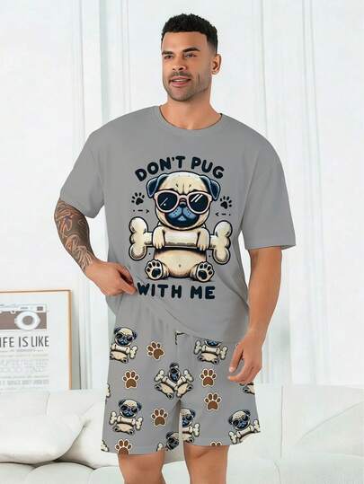 男士加大码睡衣套装 | 圆领短袖上衣和松紧腰休闲短裤，两件套 | 涤纶针织面料，亲肤透气，宽松版型 | 时尚太阳镜，鹦鹉、狗和骨头可爱印花休闲设计