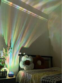 1pc 7-Color Northern Lights Projection Lamp With Remote Control, USB Powered Northern Lights Mood Light, 7 RGB Colors, Suitable For Bedroom, Gaming Room, Living Room - Ideal Christmas Gift, Living Room Decor | Magical Atmosphere Lamp | Decorative Lamp, Starry Night Light - Multicolor - View 4