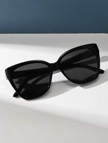 Unisex Retro Square Large Frame Plastic Sunglasses, Classic Style For Outdoor Sports, Cycling, Travel, Beach, Driving, Fishing, Summer UV Protection - Black - View 3