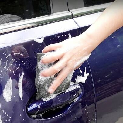 1pc Large Black High Density Car Wash Sponge, Specially Designed For Car Cleaning, Polishing And Waxing. Made Of Selected High-Quality Black Sponge Material With Honeycomb Porous Structure, Durable And Elastic For Repeated Use.