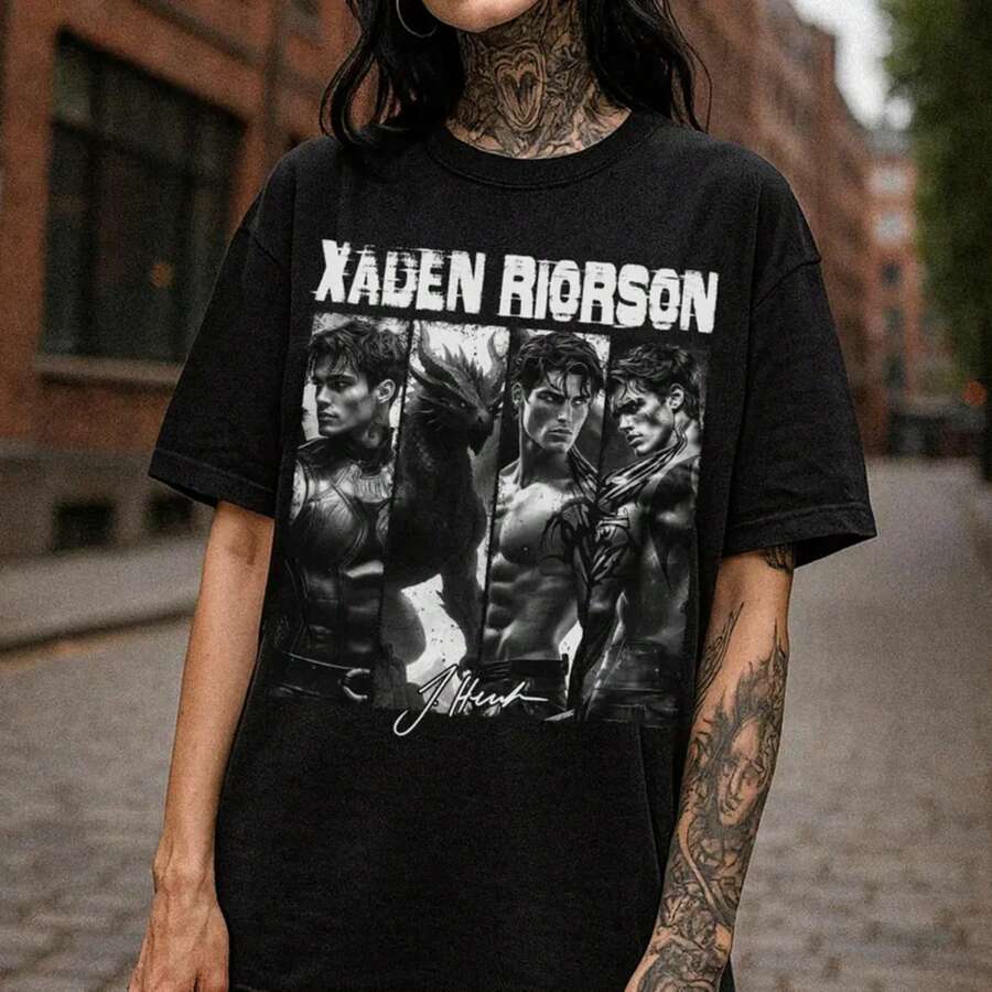 Xaden Riorson T-Shirt – Fourth Wing Inspired Dragon Rider Tee, Vintage 90s Xaden Riorson T-Shirt, Fourth Wing Shirt, Bookish Comfort Tee - 黑色 - 查看 1